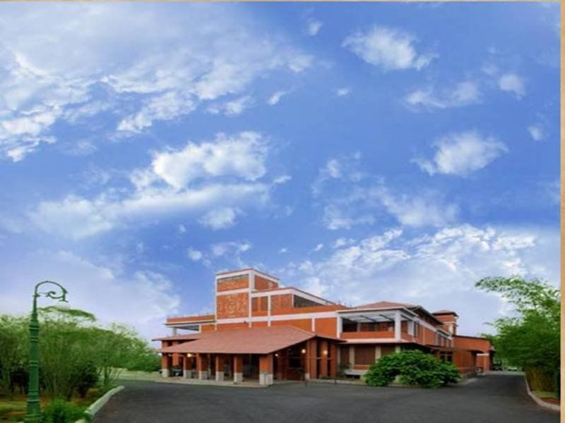 Olde Bangalore Resort And Convention Center Devanahalli Extérieur photo